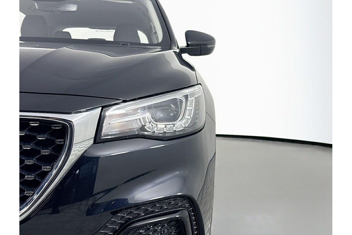 2022 MG HS Core SAS23