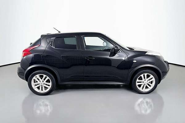 2013 Nissan JUKE ST F15