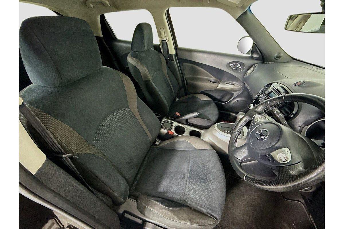 2013 Nissan JUKE ST F15