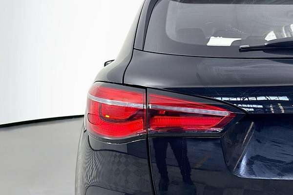 2022 MG HS Core SAS23