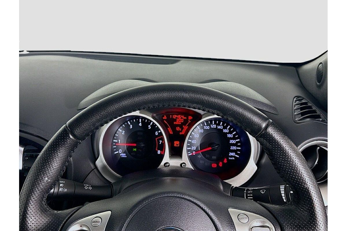 2013 Nissan JUKE ST F15