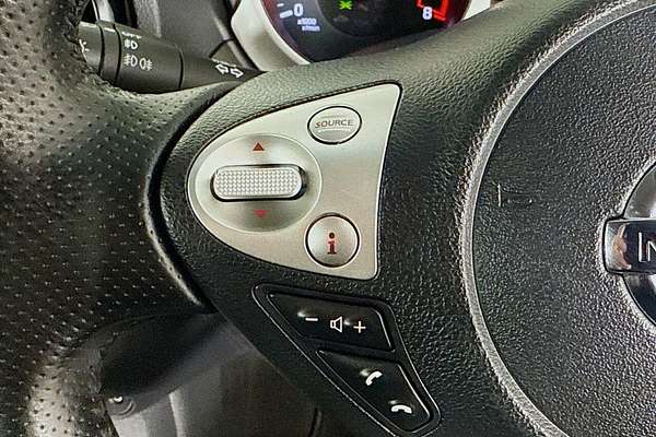 2013 Nissan JUKE ST F15
