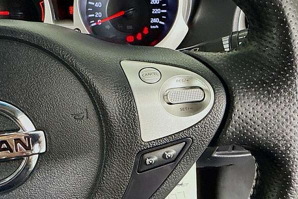 2013 Nissan JUKE ST F15