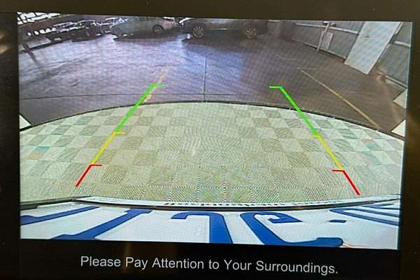 2022 MG HS Core SAS23