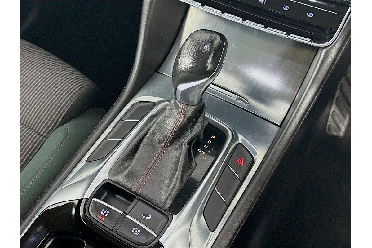 2022 MG HS Core SAS23