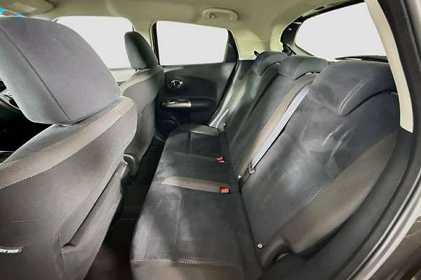 2013 Nissan JUKE ST F15