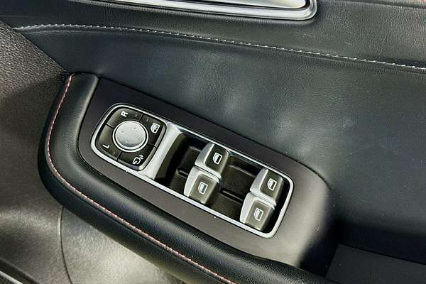 2022 MG HS Core SAS23