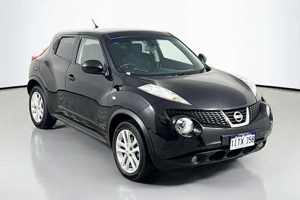 2013 Nissan JUKE ST F15