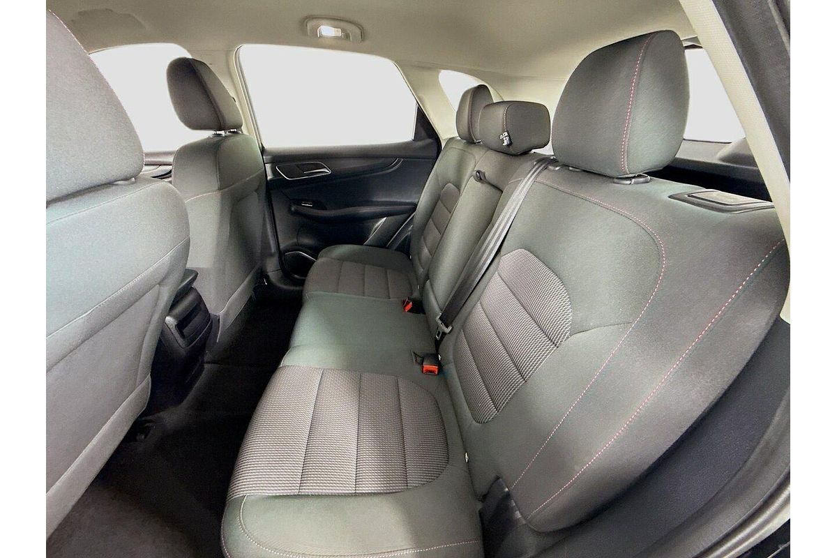 2022 MG HS Core SAS23