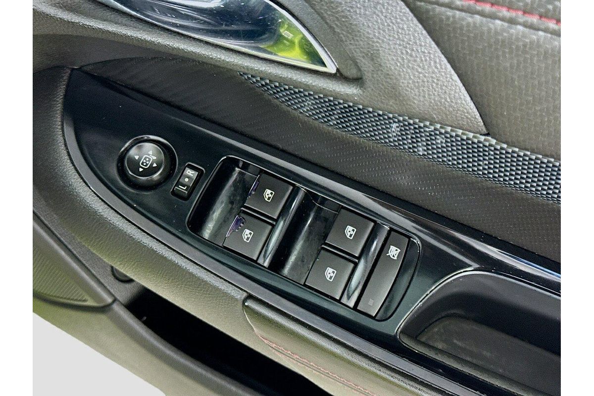 2015 Holden Commodore SV6 Storm VF