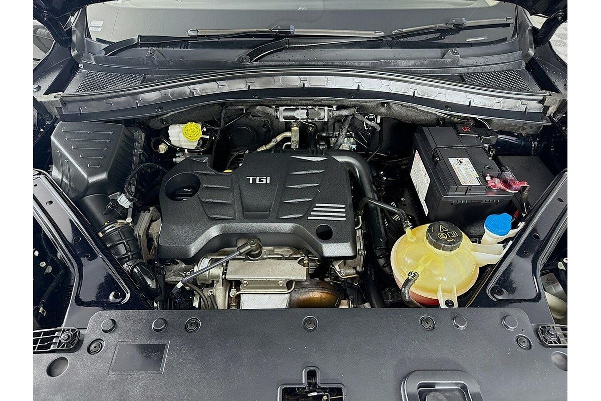 2022 MG HS Core SAS23