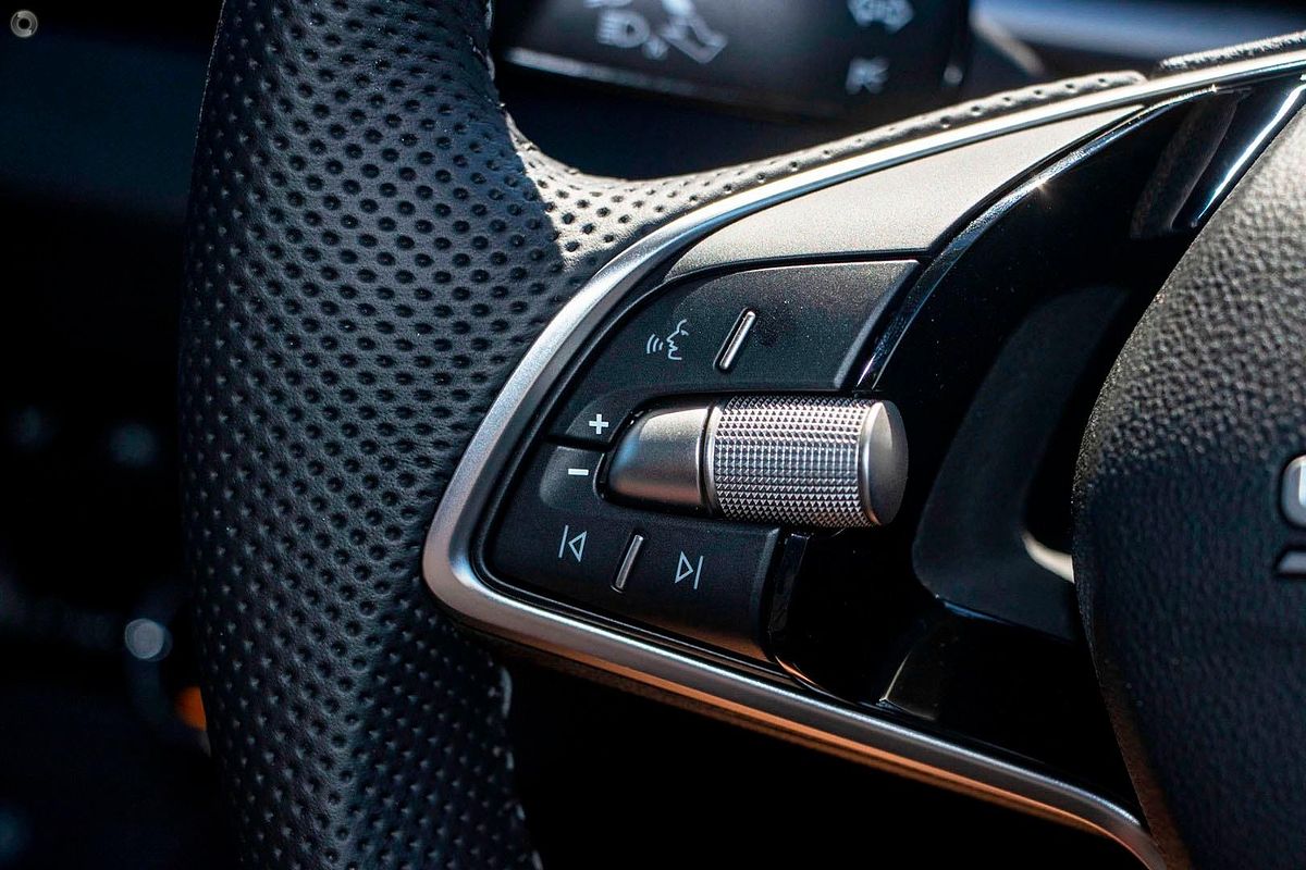 2025 SKODA Karoq 110TSI Select NU