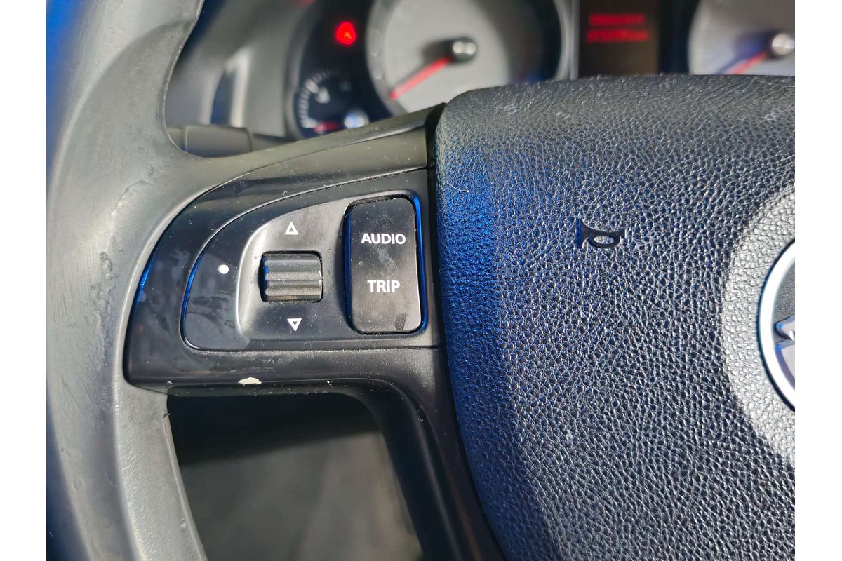 COMMODORE VE SV6 3.6L V6 MULTI POINT F/INJ 5 SP AUTOMATIC UTILITY