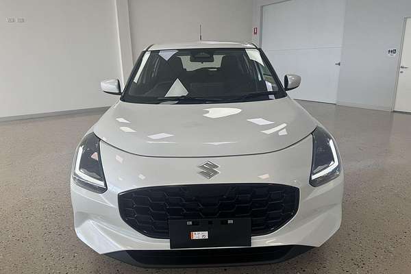 2025 Suzuki Swift Hybrid UZ