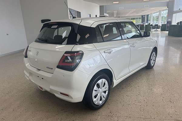 2025 Suzuki Swift Hybrid UZ