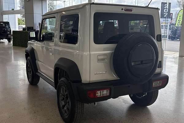 2025 Suzuki Jimny GLX GJ
