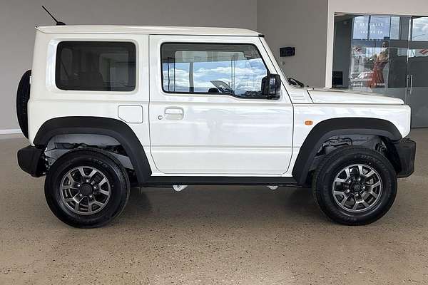 2025 Suzuki Jimny GLX GJ