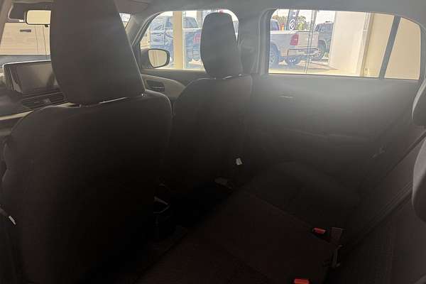 2025 Suzuki Swift Hybrid UZ