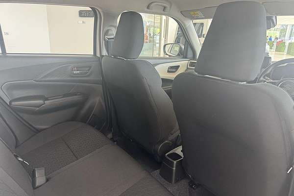 2025 Suzuki Swift Hybrid UZ