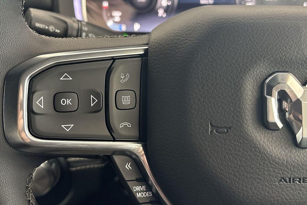 2025 RAM 1500 Laramie Sport Hurricane SO RamBox DT 4X4 SWB