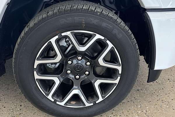 2025 RAM 1500 Laramie Sport Hurricane SO RamBox DT 4X4 SWB