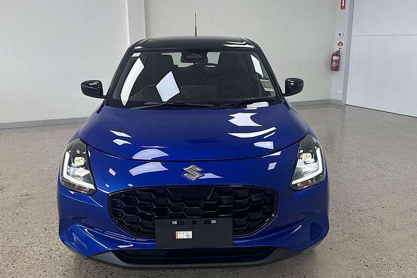 2025 Suzuki Swift Hybrid UZ