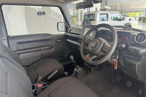 2025 Suzuki Jimny GLX GJ
