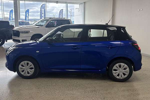 2025 Suzuki Swift Hybrid UZ