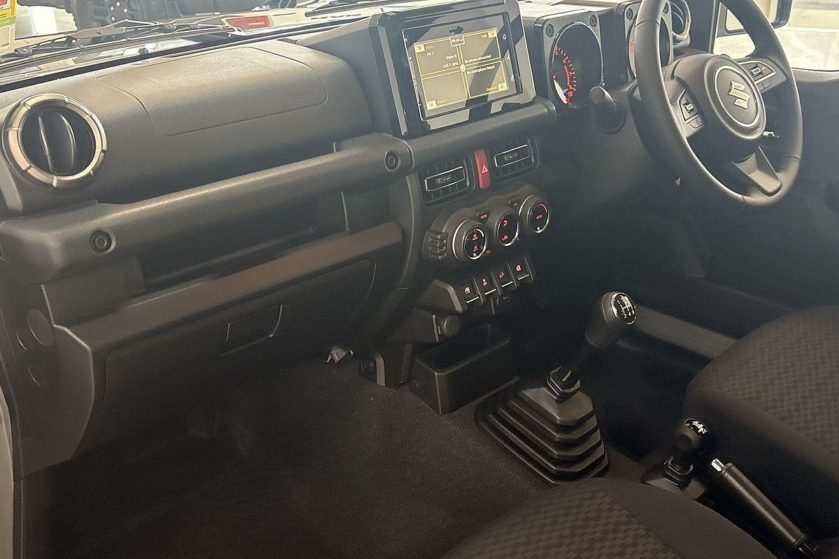 2025 Suzuki Jimny GLX GJ