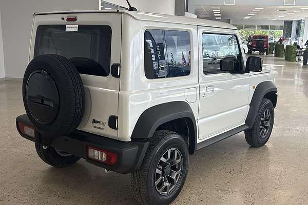 2025 Suzuki Jimny GLX GJ