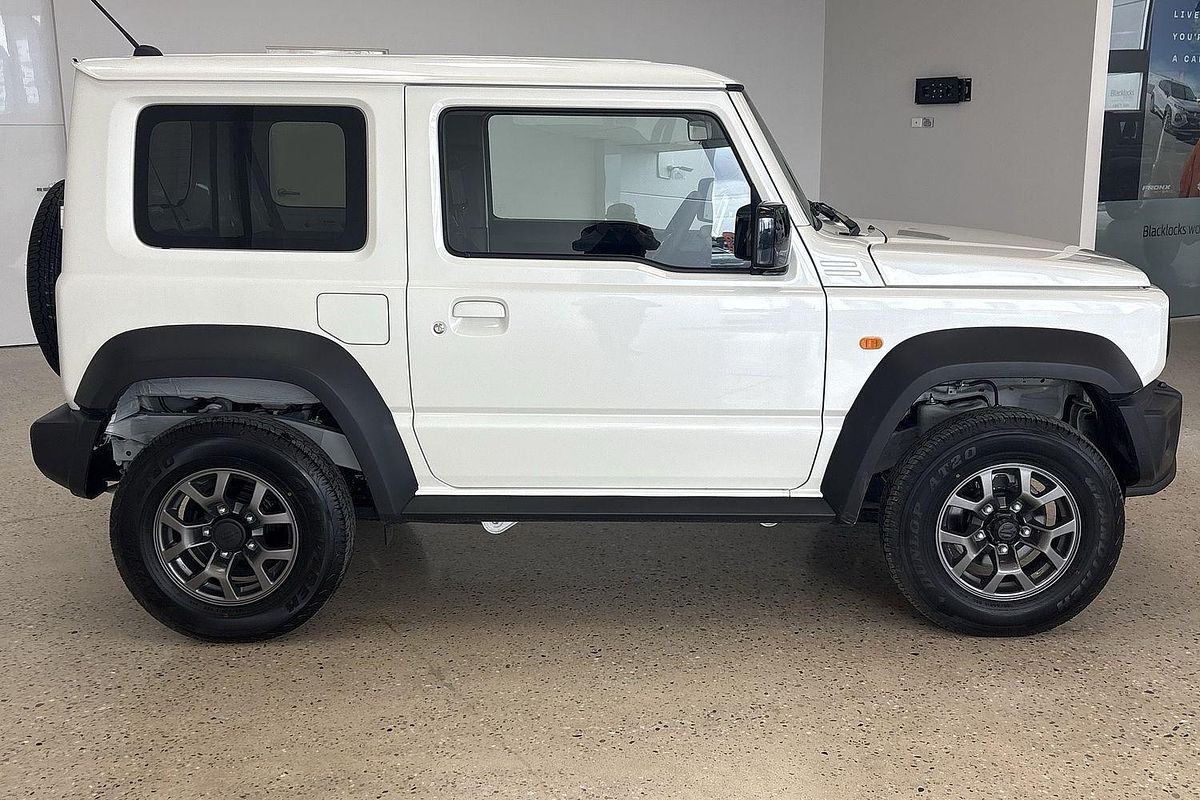 2025 Suzuki Jimny GLX GJ