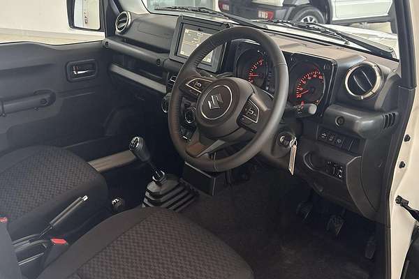 2025 Suzuki Jimny GLX GJ