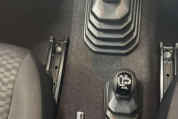 2025 Suzuki Jimny GLX GJ