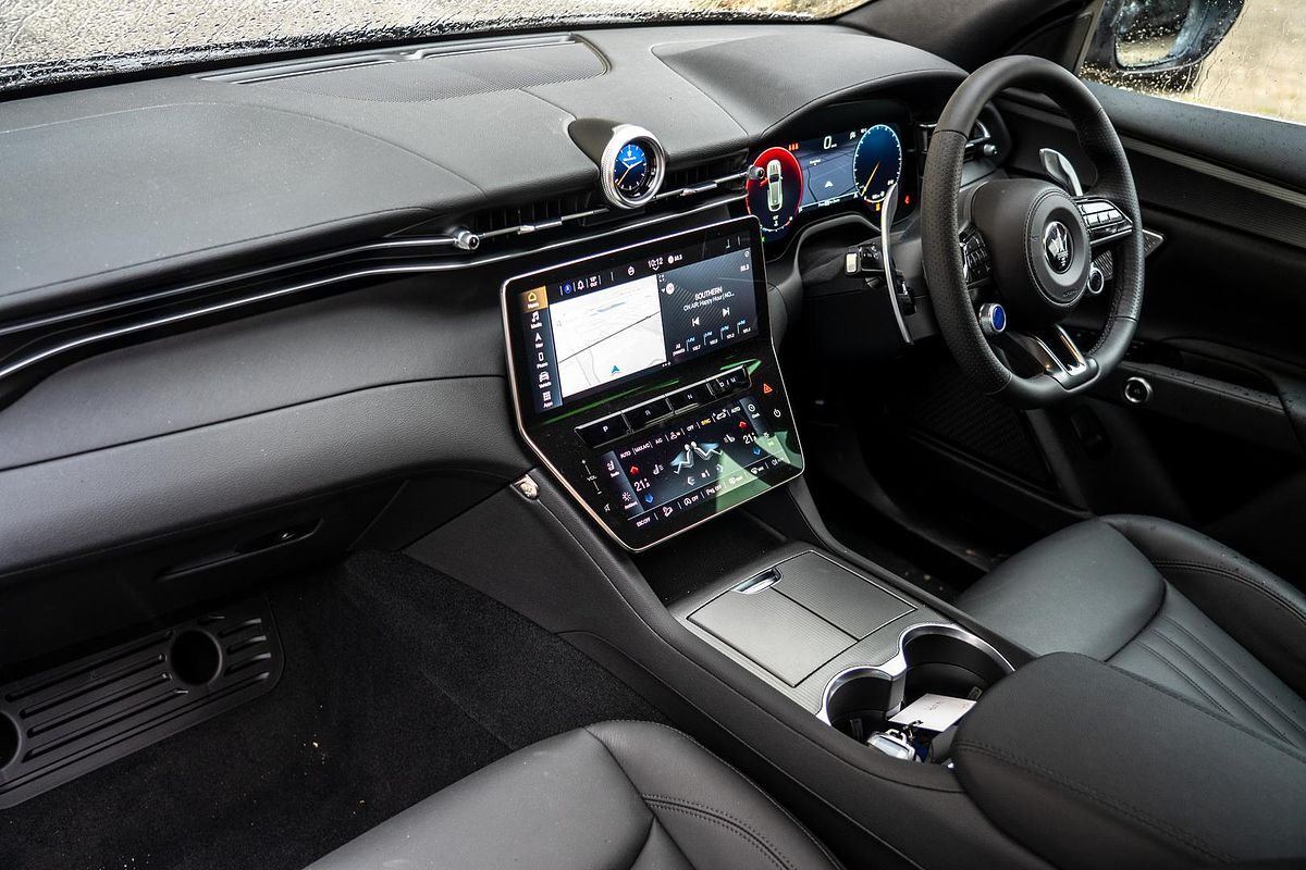 2024 Maserati Grecale GT M182