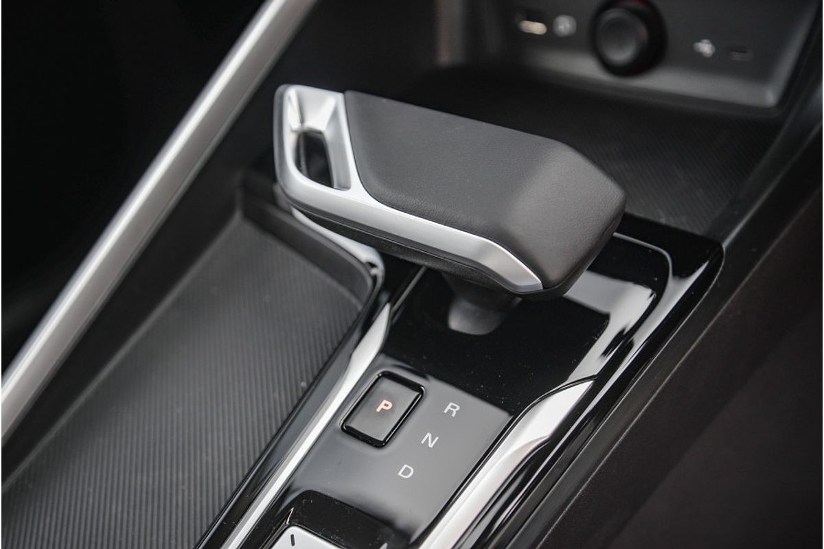 2025 MG ZS Essence ZS32