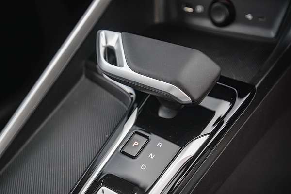 2025 MG ZS Essence ZS32