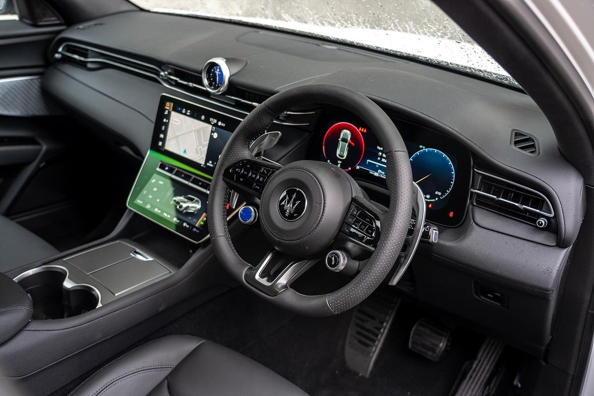 2024 Maserati Grecale GT M182