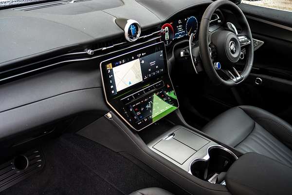 2024 Maserati Grecale GT M182