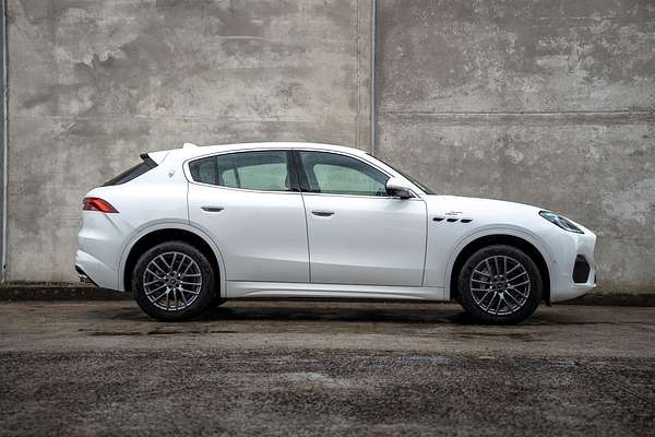 2024 Maserati Grecale GT M182