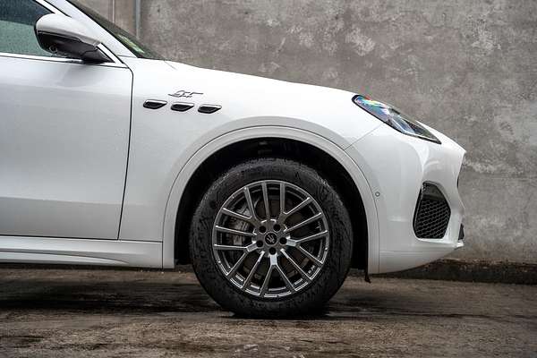 2024 Maserati Grecale GT M182