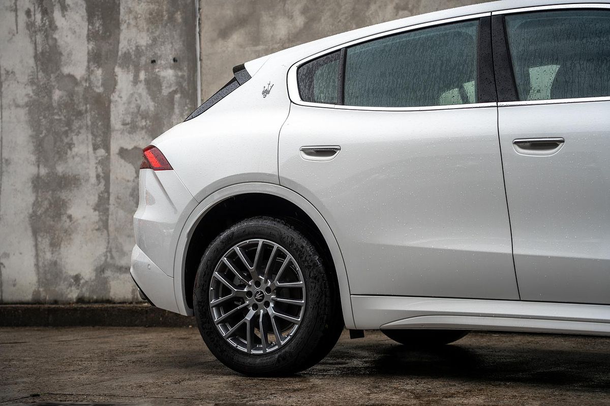 2024 Maserati Grecale GT M182