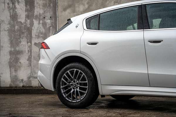 2024 Maserati Grecale GT M182