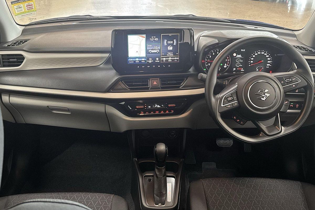 2025 Suzuki Swift Hybrid UZ