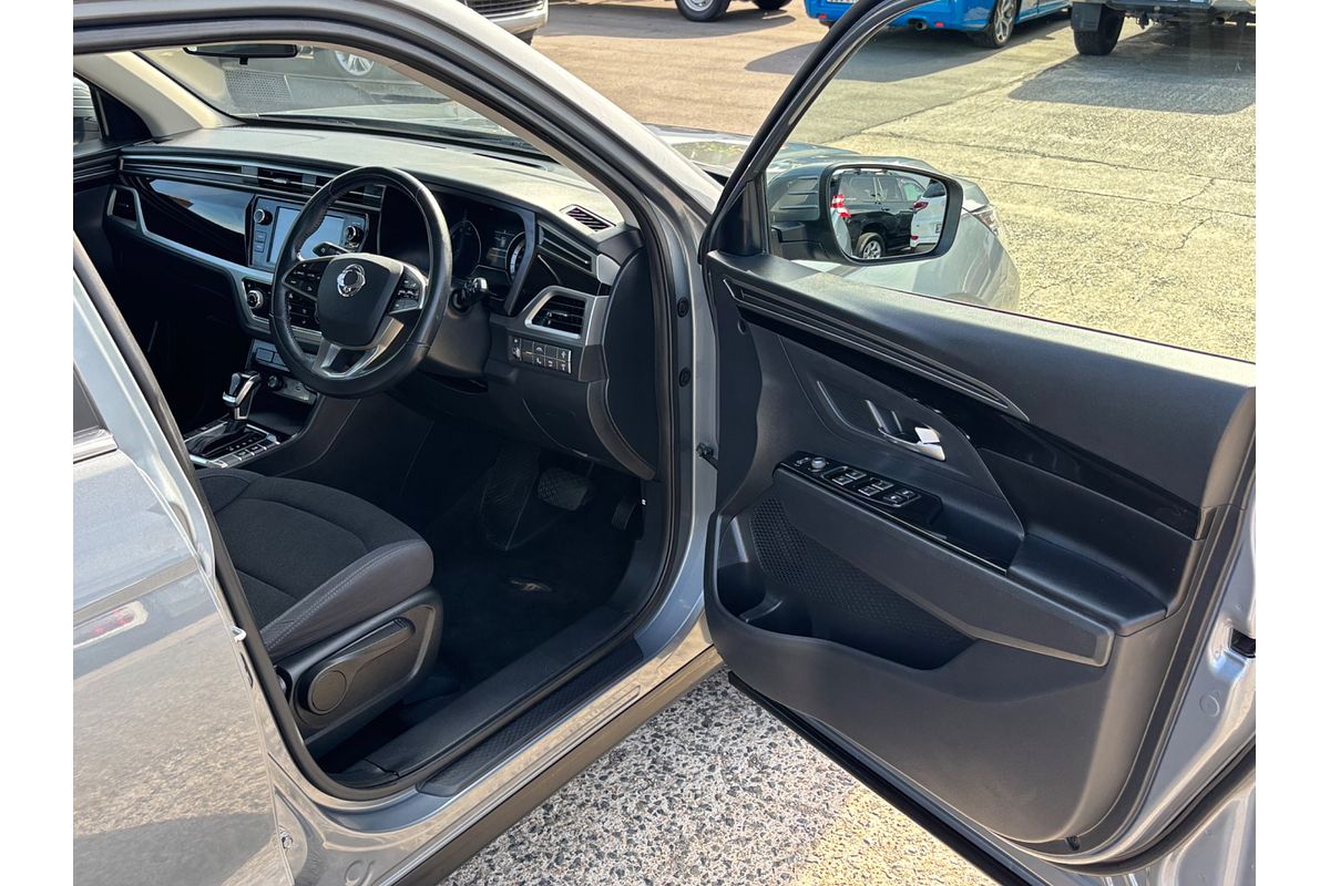 2019 SsangYong Korando ELX C300