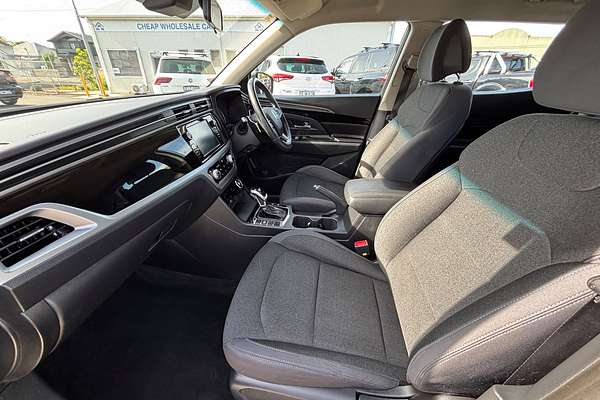 2019 SsangYong Korando ELX C300