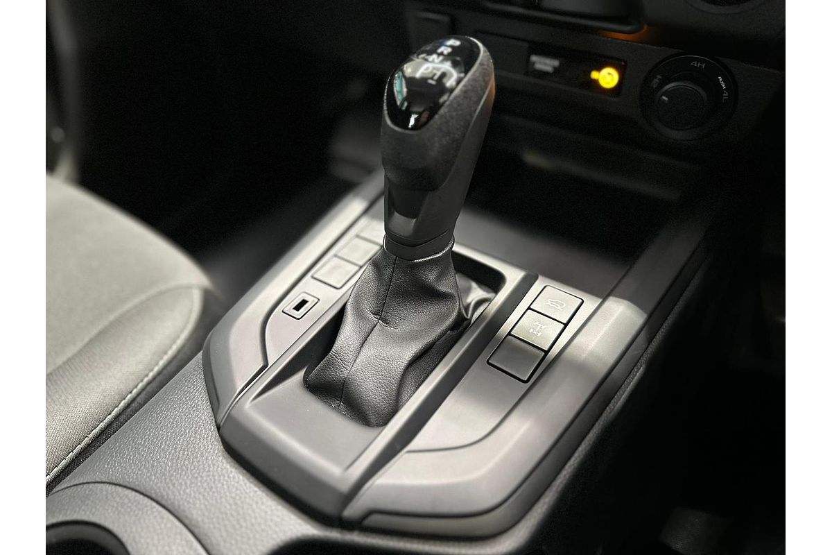 2025 Isuzu D-MAX SX 4X4