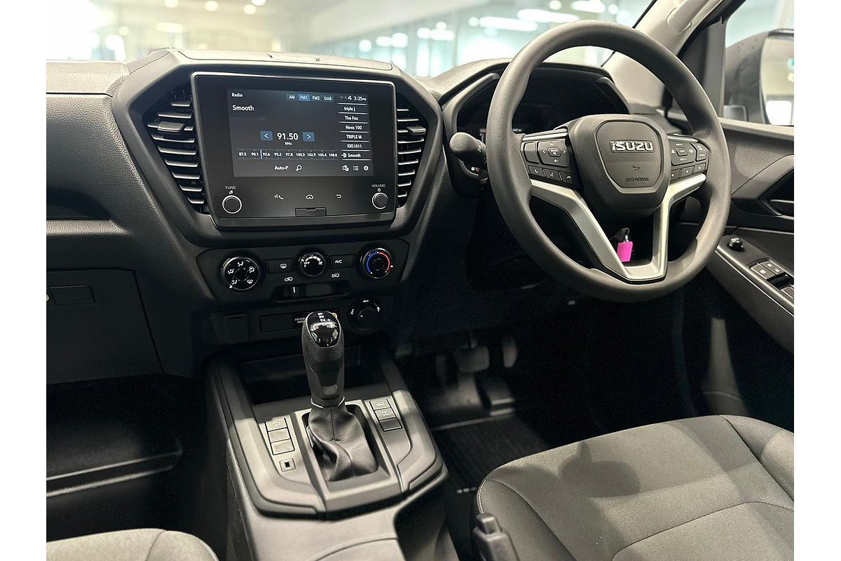 2025 Isuzu D-MAX SX 4X4