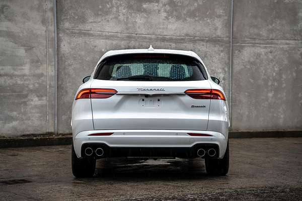 2024 Maserati Grecale GT M182