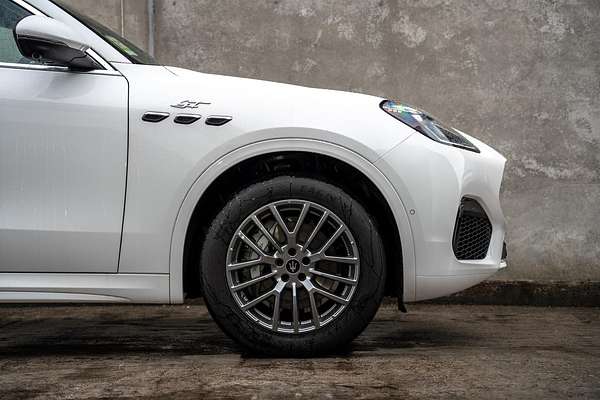 2024 Maserati Grecale GT M182