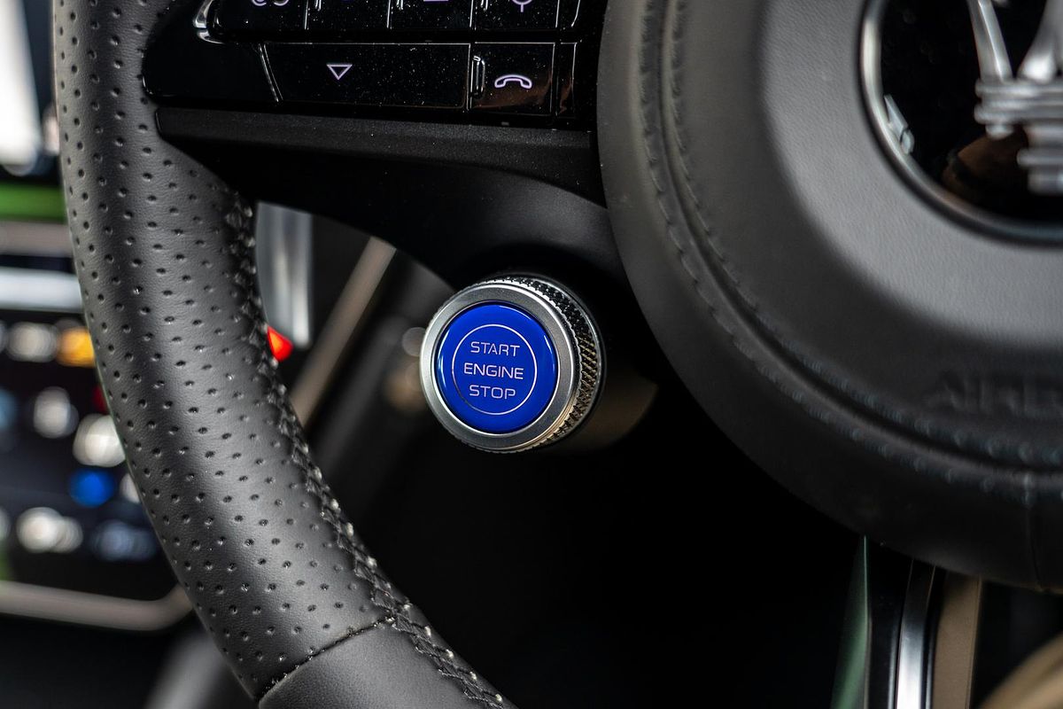 2024 Maserati Grecale GT M182